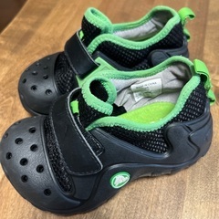 crocs クロックス サンダルウォーターシューズの画像