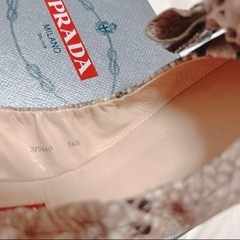 PRADA フラットシューズの画像