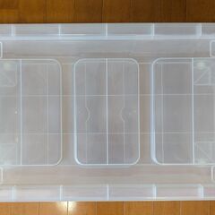 コロ付き収納ケース（２つ）の画像
