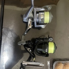 釣りロッド、釣り竿5点（平均3000円1点）リール２点（SHIMANO、その他、おまけ）の画像
