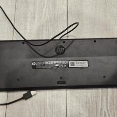 HP製のUSB接続キーボードの画像