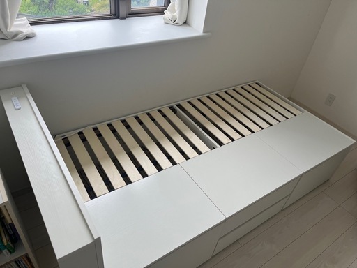 収納付きシングル
ベットフレーム