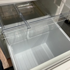 2ドア冷蔵庫の画像