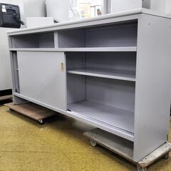 ●okamura オカムラ ハイカウンター書庫 48501Y MB51 長180cm　オフィスキャビネット 引違い戸タイプ　オフィス家具 会社 事務所 公民館 店舗の画像