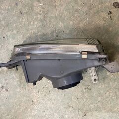 ヘッドライト 右側　中古　Headlight RH SUBARU インプレッサ IMPREZA GC8 GF8の画像