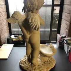 天使の置物の画像
