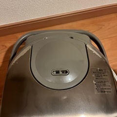 象印　10合炊き　炊飯器　の画像