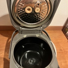 象印　10合炊き　炊飯器　の画像