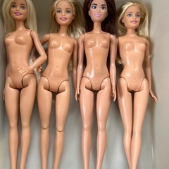 バービー人形の画像