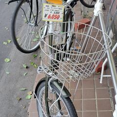 リサイクルショップどりーむ鹿大前店　No.313　自転車　20インチ　6段切替付き　写真参照🎵　エコチャリ番号・21797T　おススメ商品です🎵の画像