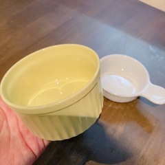 ココット 皿の画像