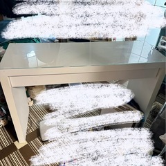 IKEA ドレッサーの画像
