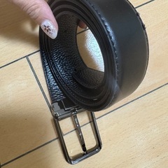 ベルト　穴あけ機械付きの画像
