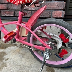キティちゃん　自転車の画像