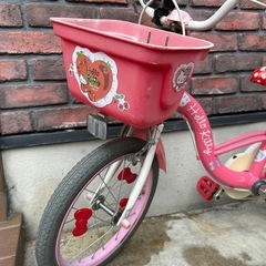 キティちゃん　自転車の画像