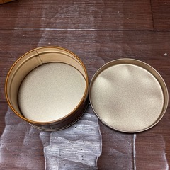 東京ディズニーリゾート　お菓子の空き缶の画像