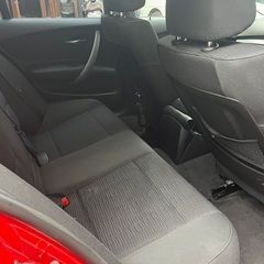 ＢＭＷ １シリーズ １１６ｉ　ＴＶ　ナビ　ＥＴＣ　バックカメラ　プッシュスタート　キー２本 （車検整備付）の画像