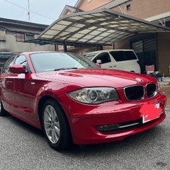 ＢＭＷ １シリーズ １１６ｉ　ＴＶ　ナビ　ＥＴＣ　バックカメラ　プッシュスタート　キー２本 （車検整備付）の画像