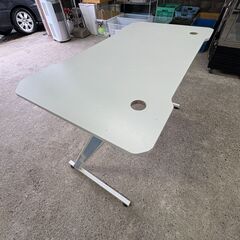 ホワイトワークデスク（幅110cm）中古美品の画像