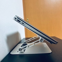 ノートパソコンスタンド- ホルダー PC 折りたたみ式 の画像