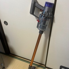 ダイソン　掃除機の画像