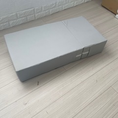 犬用ペットステップ（底面に新品時のカバー有り）、柔らかいソフトな階段、灰色。yy0811の画像