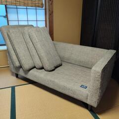 2人掛けソファー　ACME FUNITURE　布張りの画像