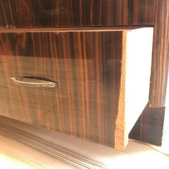 昭和レトロ 桐工芸 漆塗り高級タンスの画像
