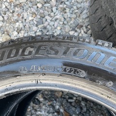 225/50R17 スタッドレスタイヤ4本の画像