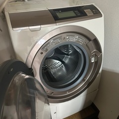 乾燥機付き洗濯機です。１０キロタイプです！！の画像