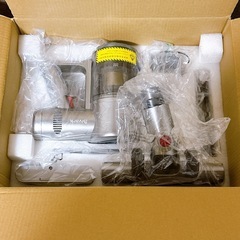 掃除機　コードレス　自立式　ワンタッチゴミ捨て　サイクロン式　LEDライトの画像