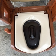 介護用ポータブルトイレの画像
