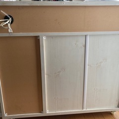 キッチン　サイドボード　ガラスがオシャレの画像
