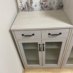 キャビネットの画像