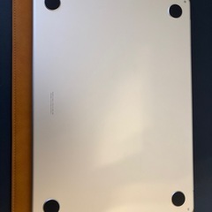 m2 256GBのMacBook-使用頻度低-極美品-バッテリー99%の画像