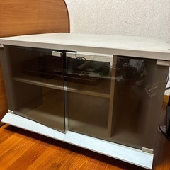 テレビ台の画像