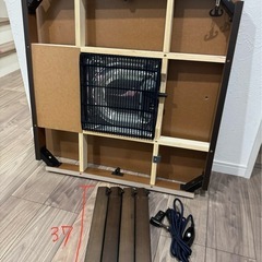 コタツ机の画像