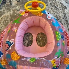 ハンドル付き足入れベビー浮き輪の画像
