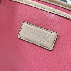 COACHのトートバッグです！の画像