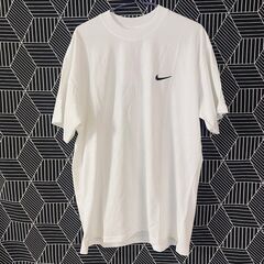 STUSSY x NIKE コラボ Tシャツ 半袖 ホワイトの画像