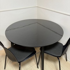 IKEA ダイニングテーブル ダイニングチェア2脚セットの画像