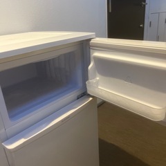 5年使用の白い冷蔵庫の画像