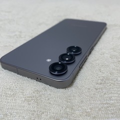 【美品】Samsung Galaxy S25 256GB シルバーシャドウの画像
