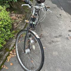 自転車　No.378　シティサイクル　ブラック　27インチ　LEDオートライト　6段切替　【リサイクルショップどりーむ天保山】の画像