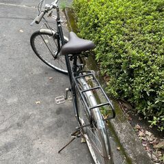 自転車　No.378　シティサイクル　ブラック　27インチ　LEDオートライト　6段切替　【リサイクルショップどりーむ天保山】の画像