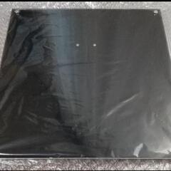 新品 未使用 壁掛け アクリルフォトフレーム 2セット 33×33 厚さ8mmの画像