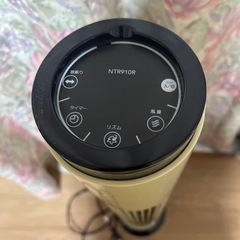 縦型扇風機の画像