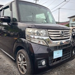 人気No. 1 ホンダ N-BOXカスタム H26年式★総額27.8万円★車検2年付き 機関良好 純正ナビ TV BT音楽再生 スマキー Pスタ CTBA自動ブレーキ 修復歴なし！エアコンバッチリ！の画像