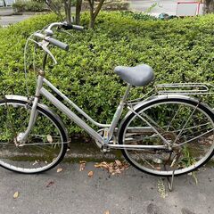 自転車　No.378　シルバー　6段切替　LEDオートライト　【...