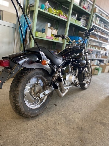 ホンダ　マグナ50